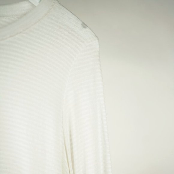 Red Haute White Burnout-Stripe Top - Picture 4 of 5